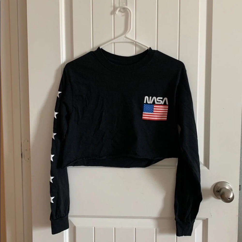 NASA Cropped Long Sleeved Tee
